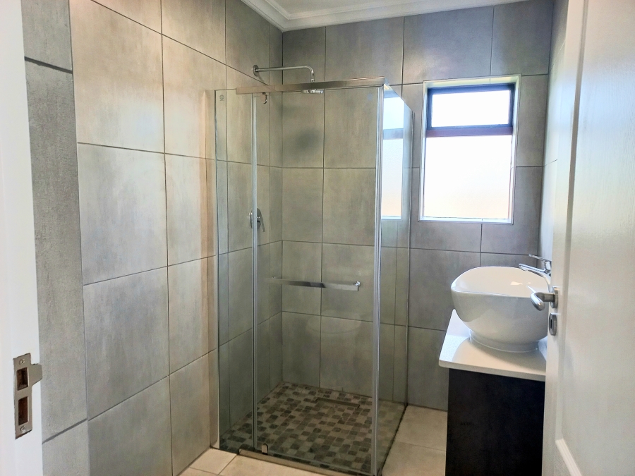 3 Bedroom Property for Sale in Groenvallei Western Cape